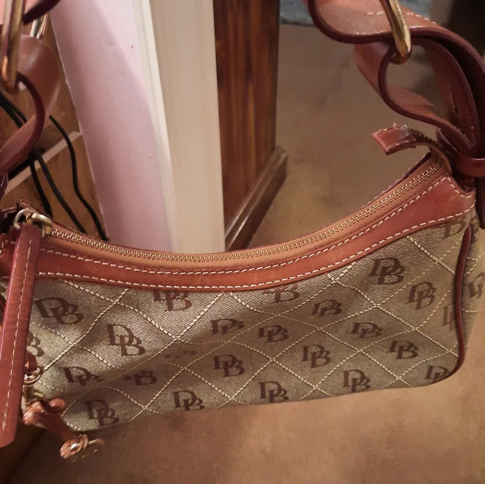 Dooney & Bourke Vintage purse - Picture 3 of 13